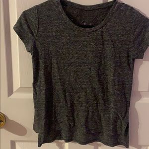 OLD NAVY grey t-shirt